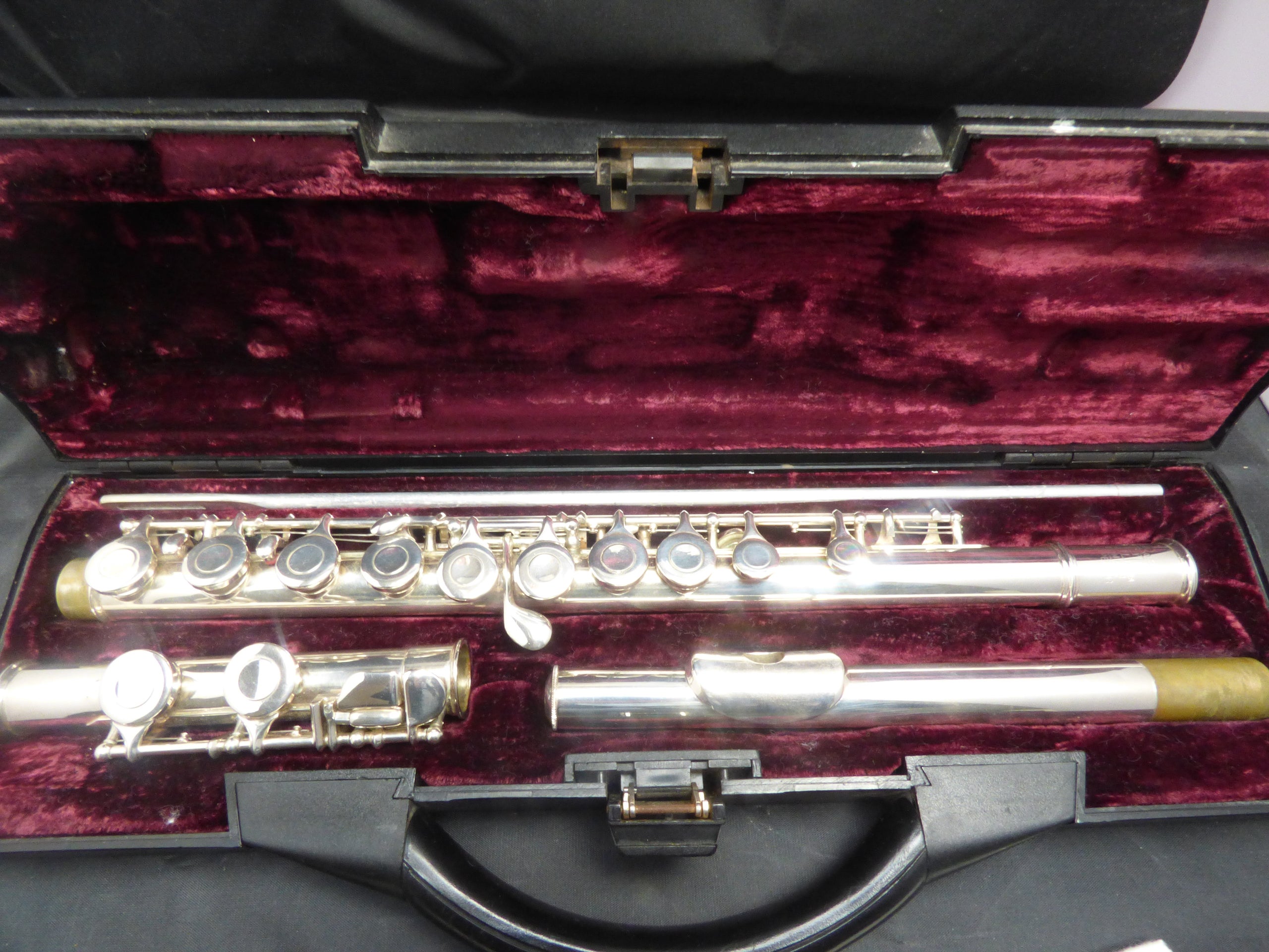 Boosey & Hawkes Emperor Flute. Pre Owned | The Music Man